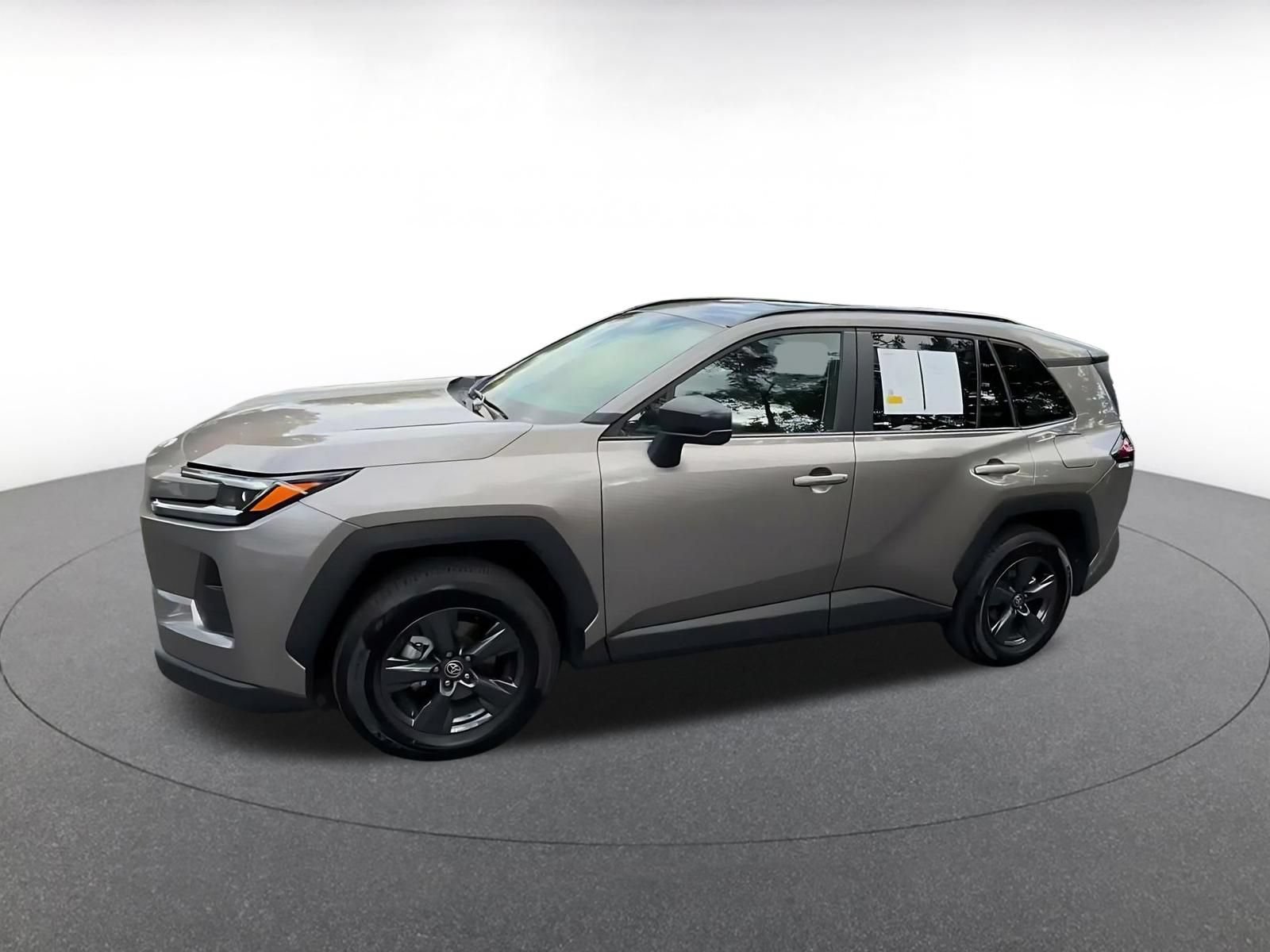 Used 2026 Toyota RAV4 LE AWD/4WD image 7