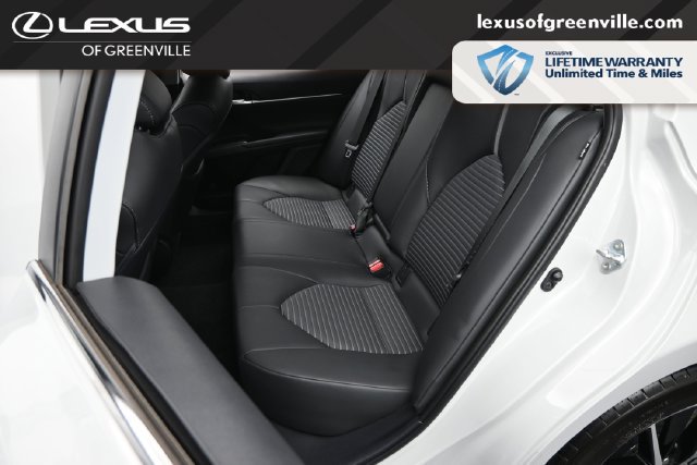 Used 2023 Toyota Camry SE w/ Convenience Package FWD image 25
