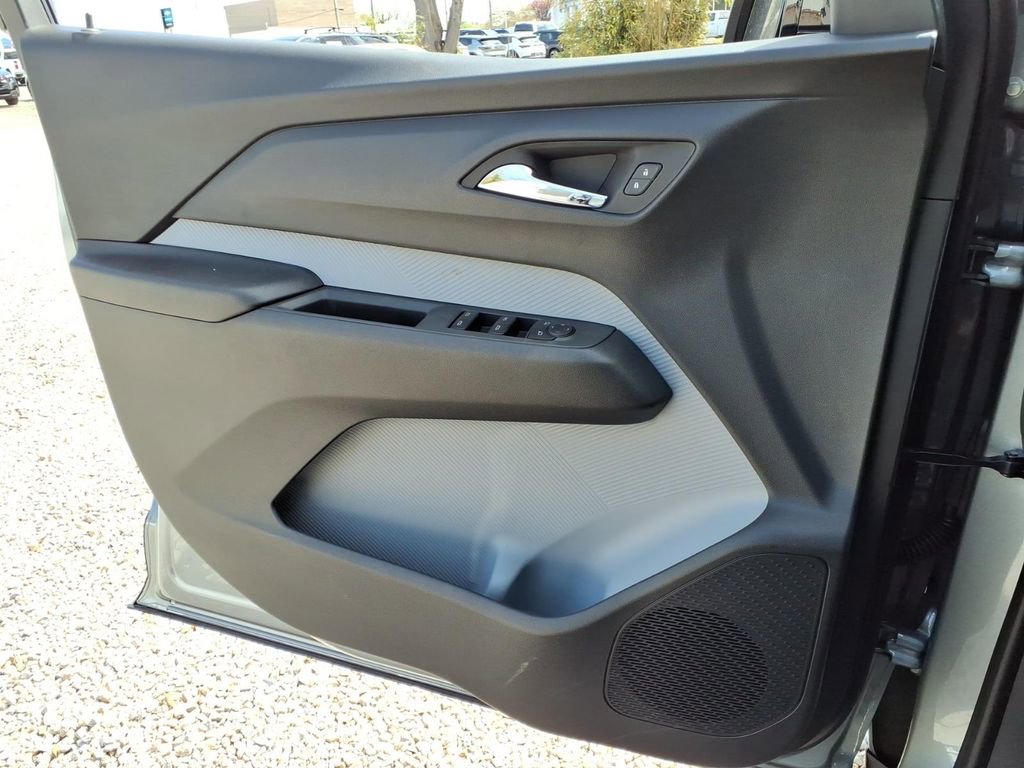 New 2027 Chevrolet Bolt RS w/ Technology Package image 29