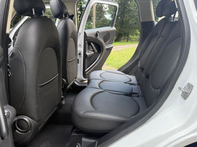Used 2013 MINI Cooper Countryman S image 32