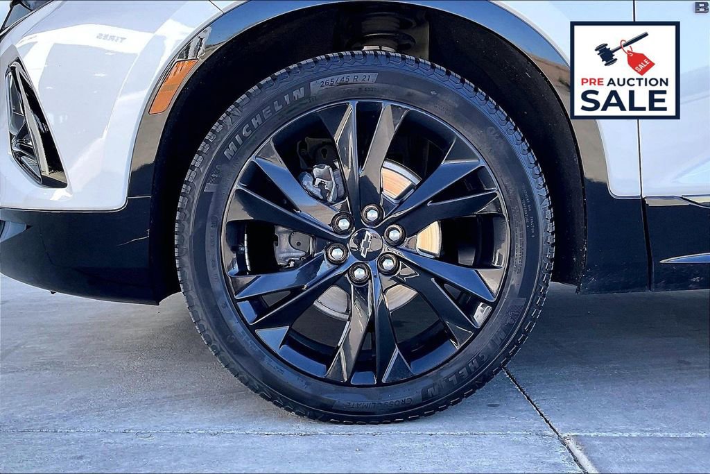 Used 2022 Chevrolet Blazer RS w/ Enhanced Convenience Package AWD/4WD image 9