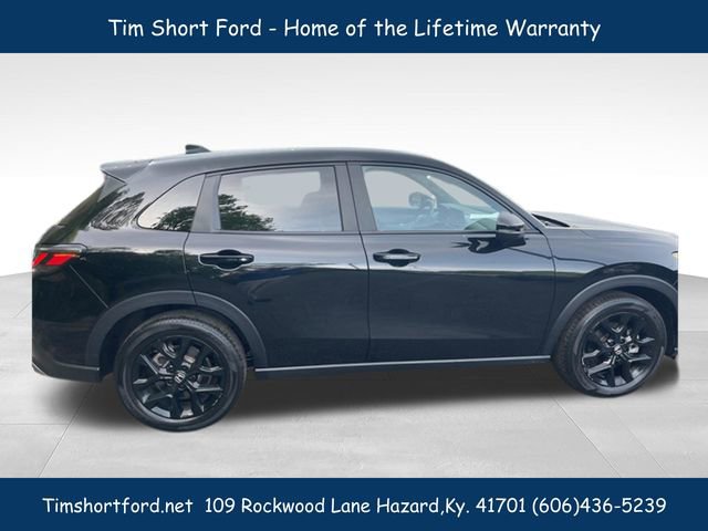 Used 2025 Honda HR-V Sport image 6