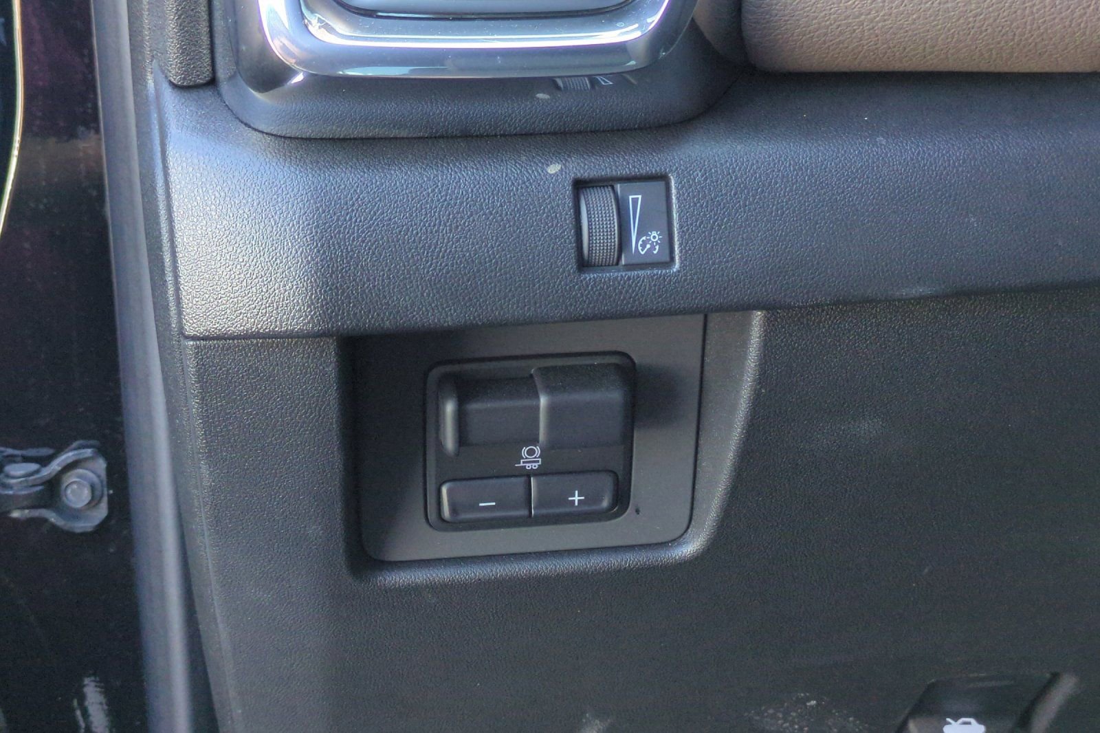 Used 2023 GMC Canyon Denali AWD/4WD image 41
