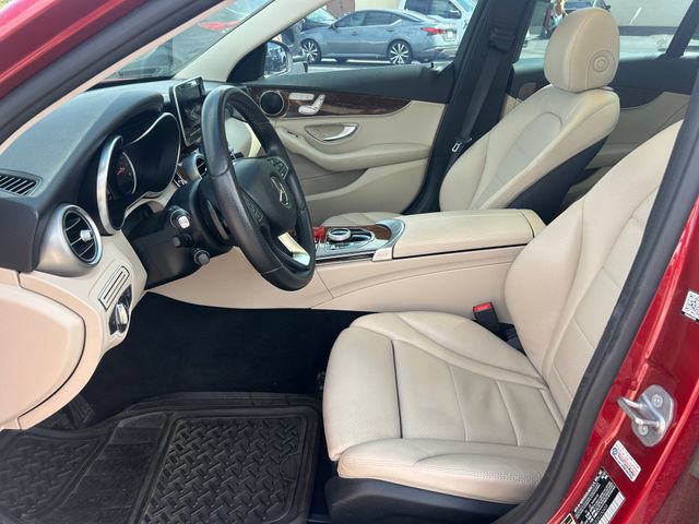 Used 2018 Mercedes-Benz C 300 4MATIC Sedan image 25
