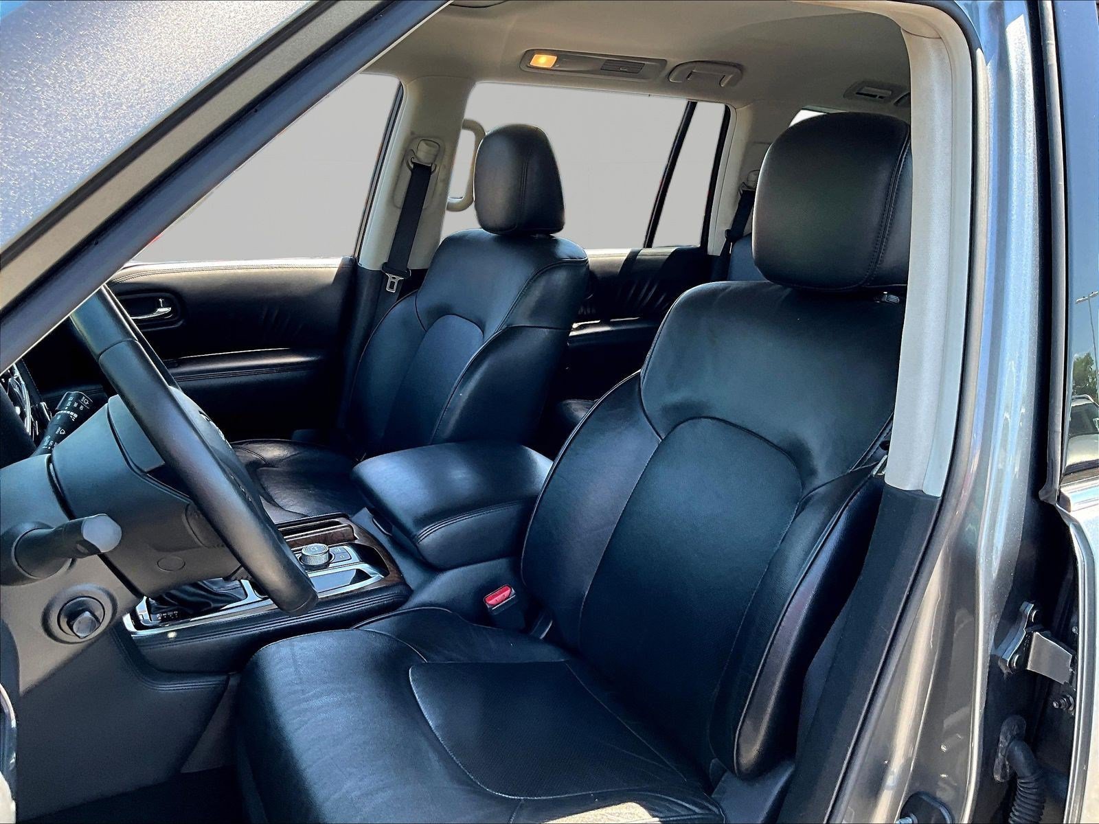 Used 2022 Nissan Armada SL w/ Captain's Chairs Package AWD/4WD image 21