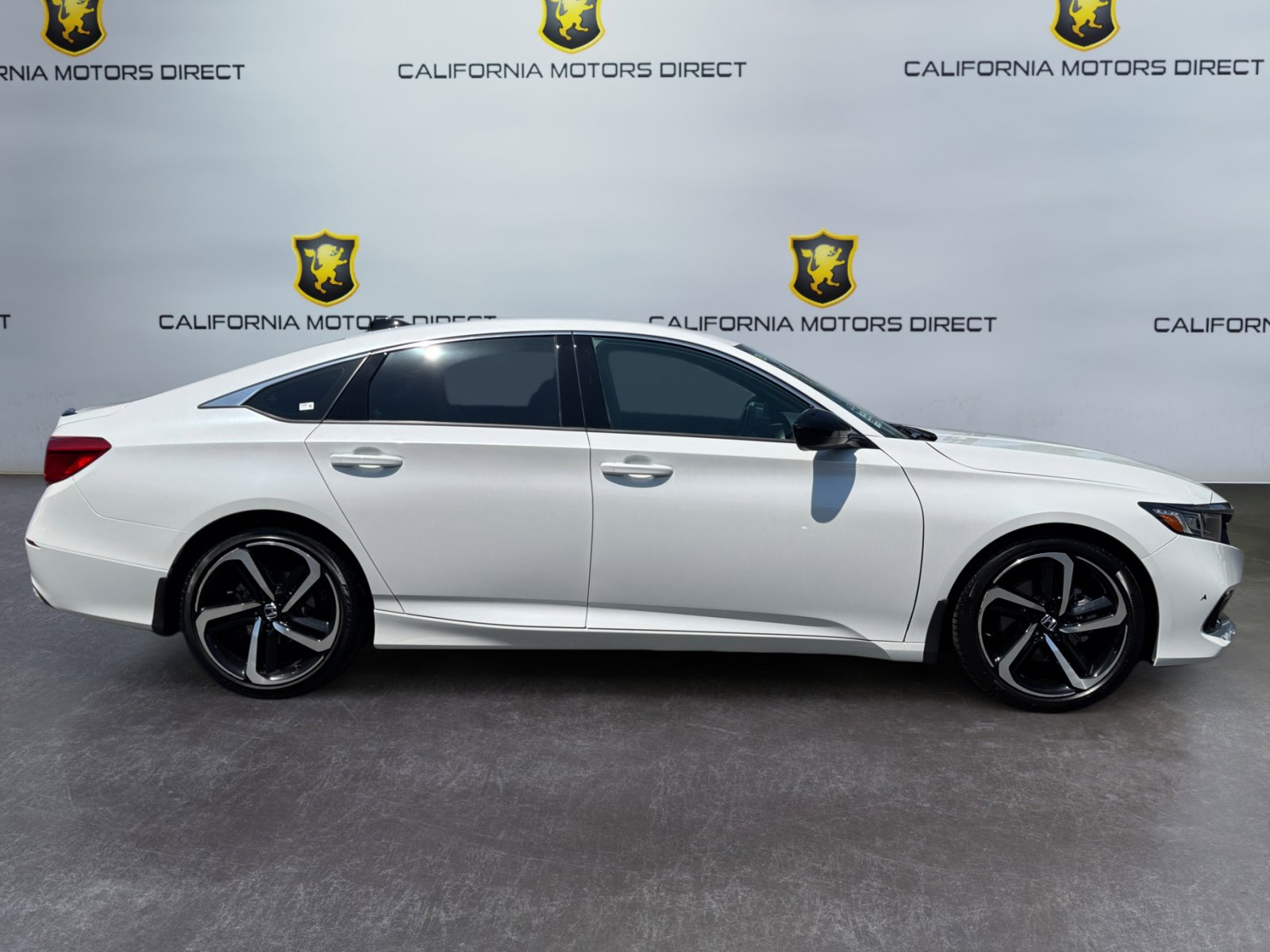 Used 2021 Honda Accord Sport image 6
