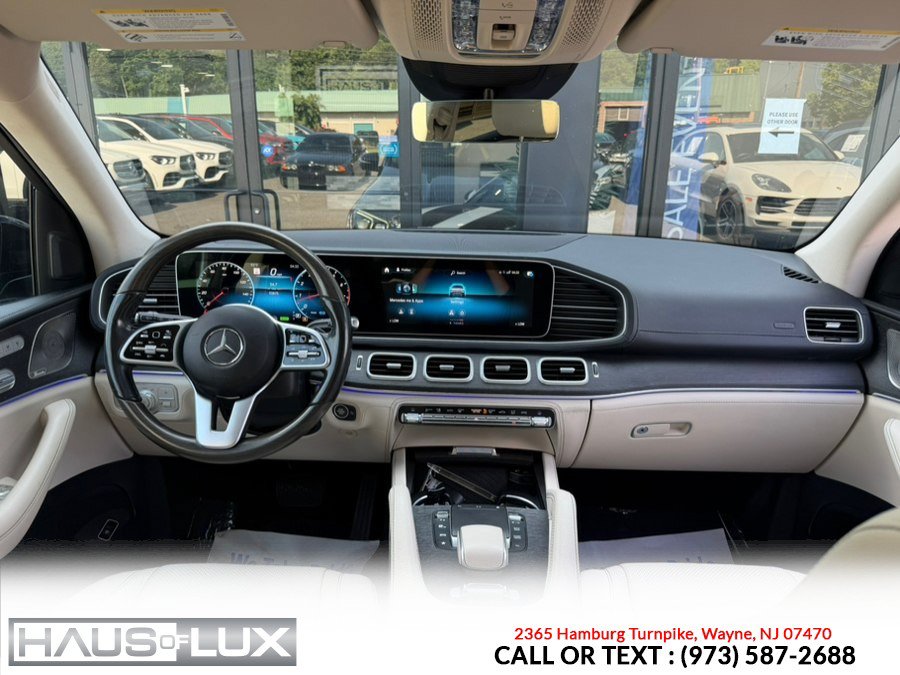 Used 2021 Mercedes-Benz GLE 450 4MATIC w/ AMG Line Exterior image 25