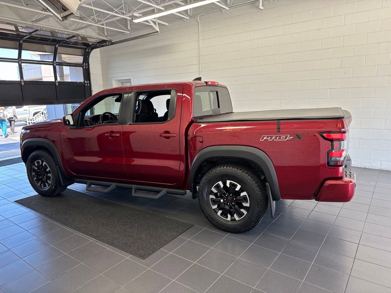 Used 2023 Nissan Frontier Pro-X w/ Technology Package RWD image 5