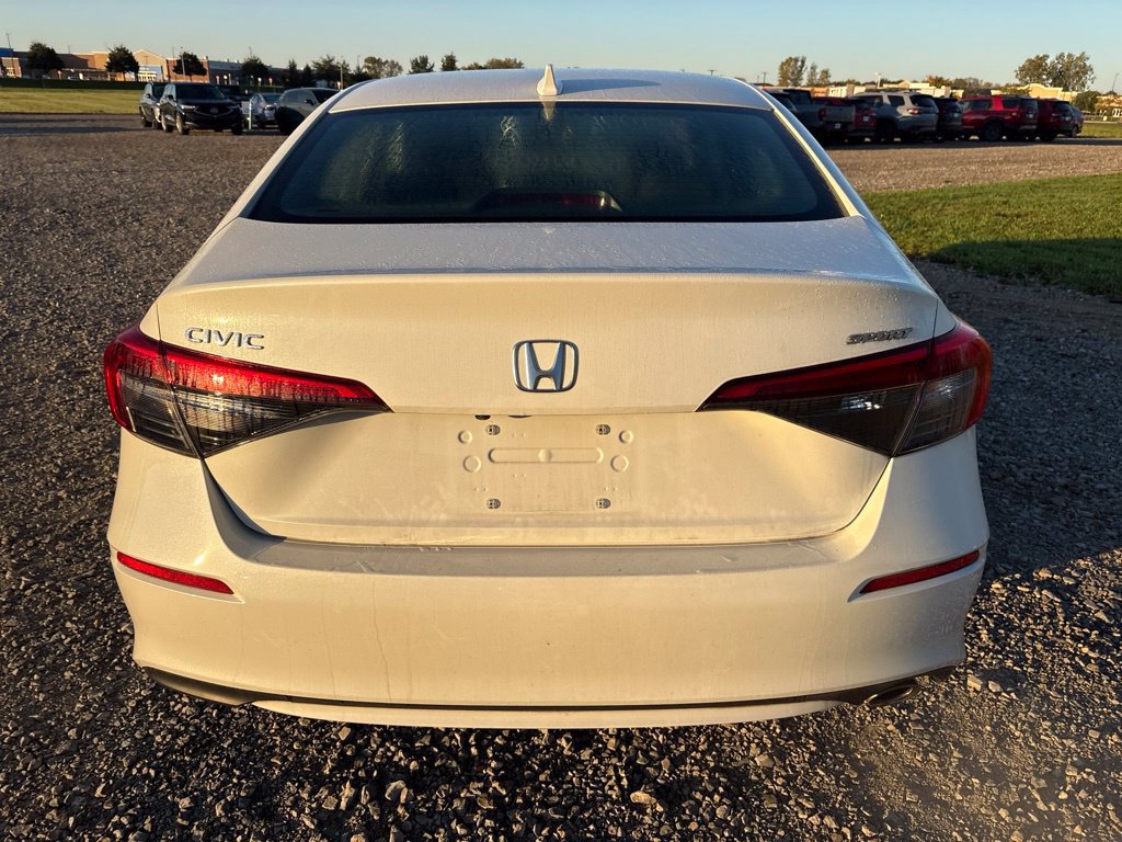 Used 2023 Honda Civic Sport image 9