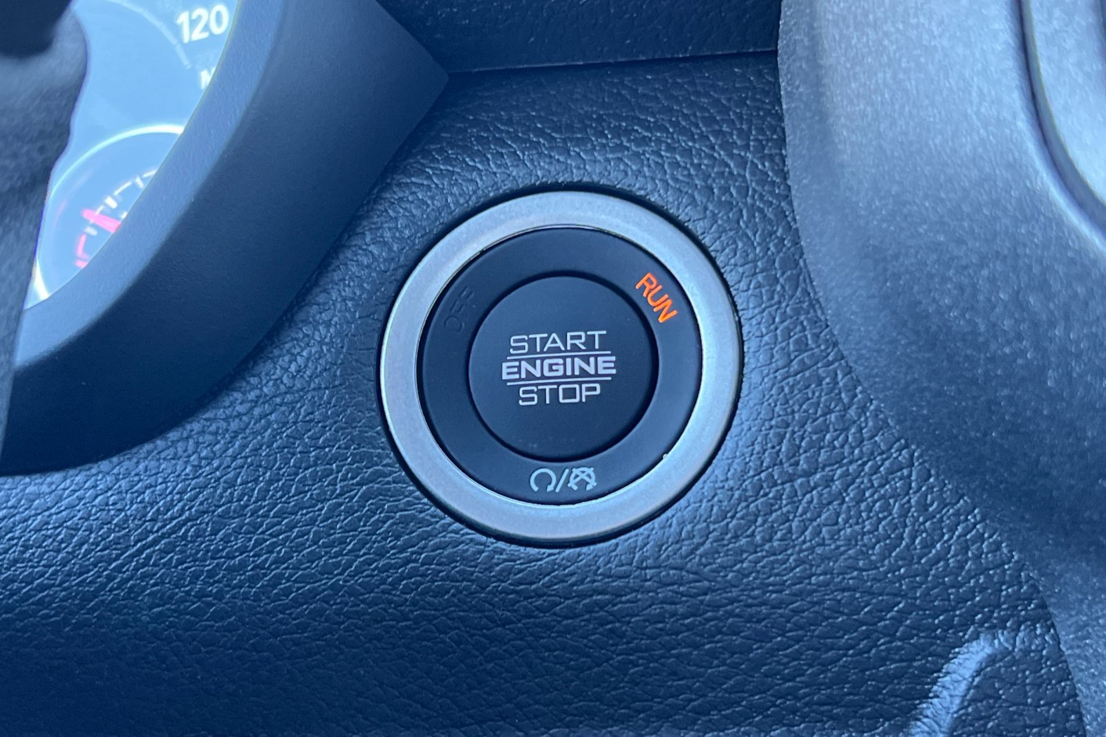 New 2026 RAM 2500 Tradesman w/ Chrome Appearance Group image 20