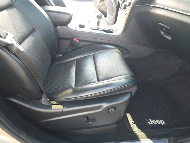 Used 2014 Jeep Grand Cherokee Summit AWD/4WD image 47