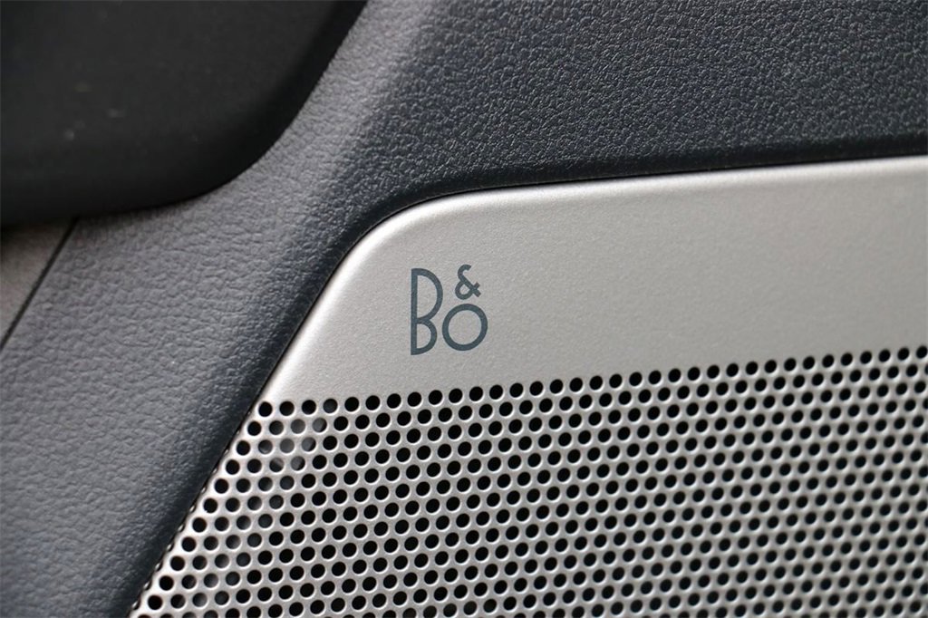 New 2026 Ford F250 Lariat w/ Black Appearance Package image 19