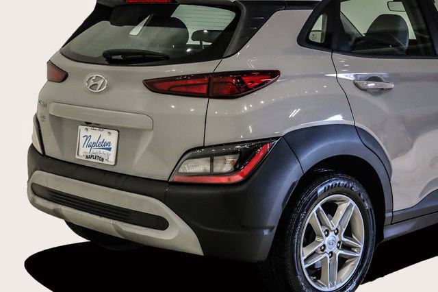 Used 2022 Hyundai Kona SE image 6