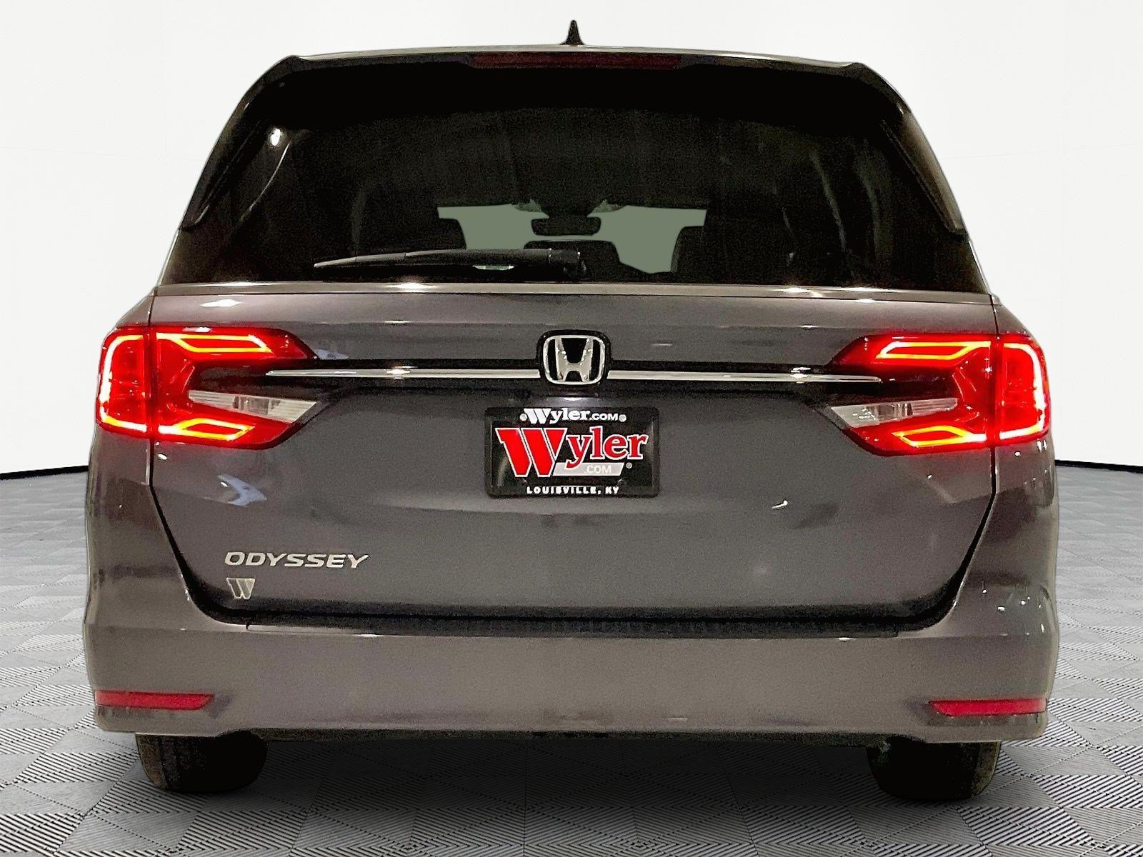 Used 2024 Honda Odyssey EX-L image 5