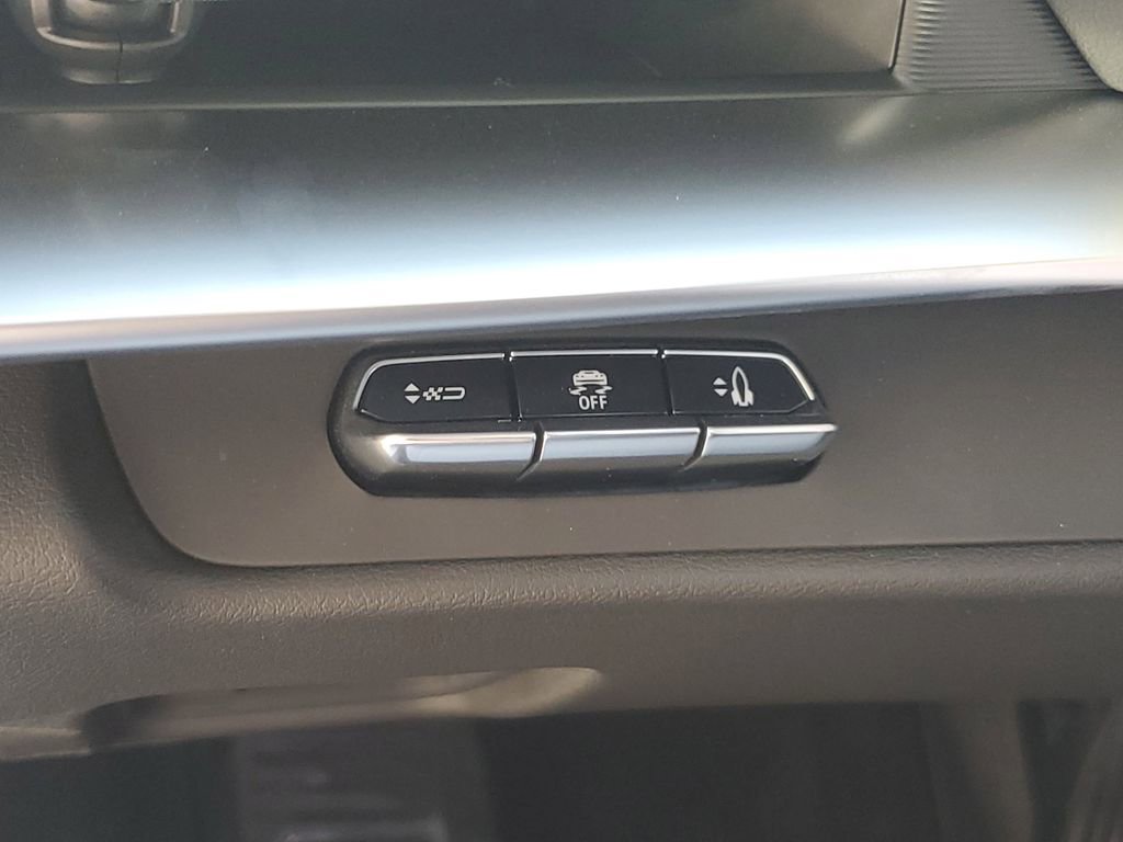 New 2026 Chevrolet Corvette E-Ray image 22