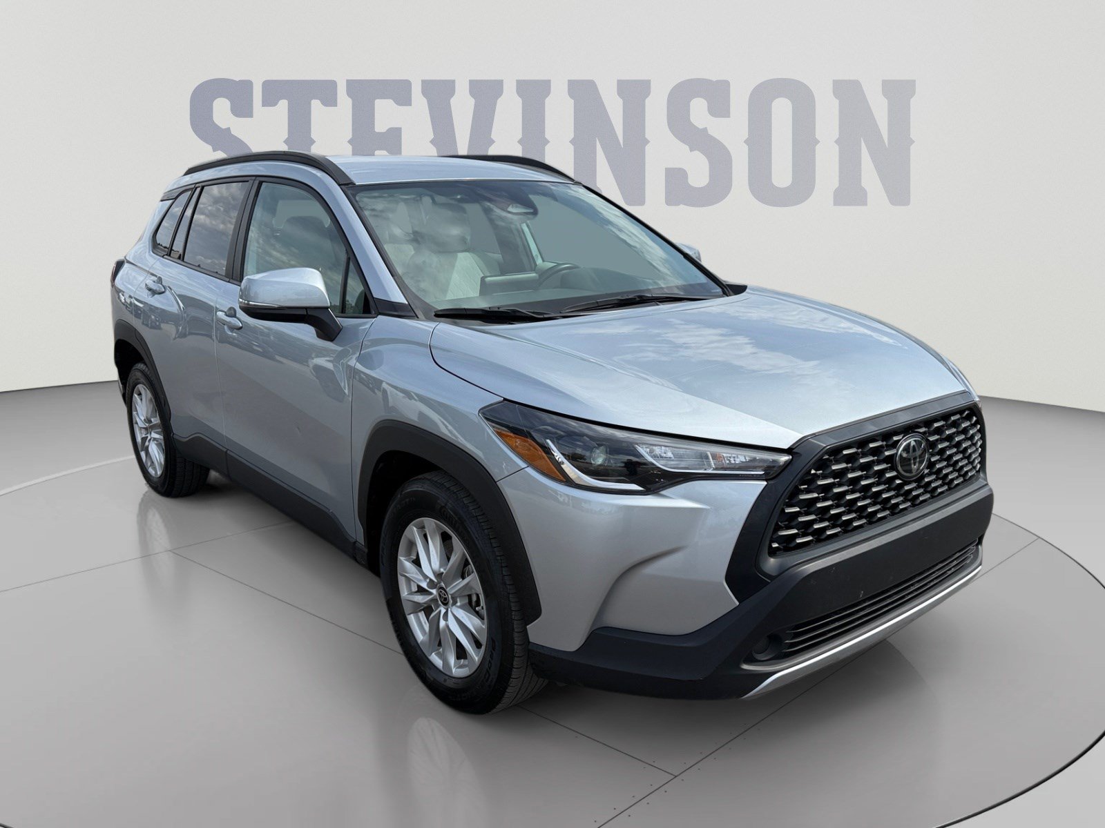 Certified 2023 Toyota Corolla Cross LE AWD/4WD image 7