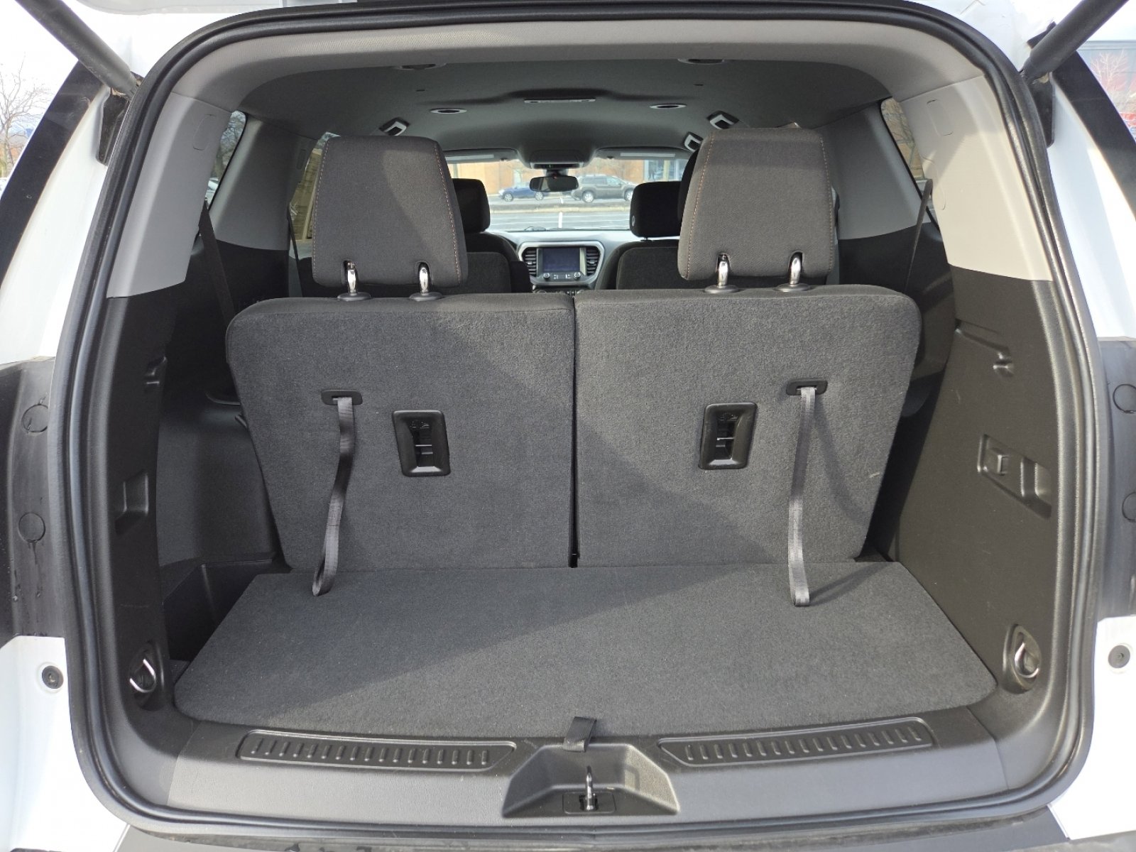 Used 2023 GMC Acadia AT4 w/ Trailering Package image 20