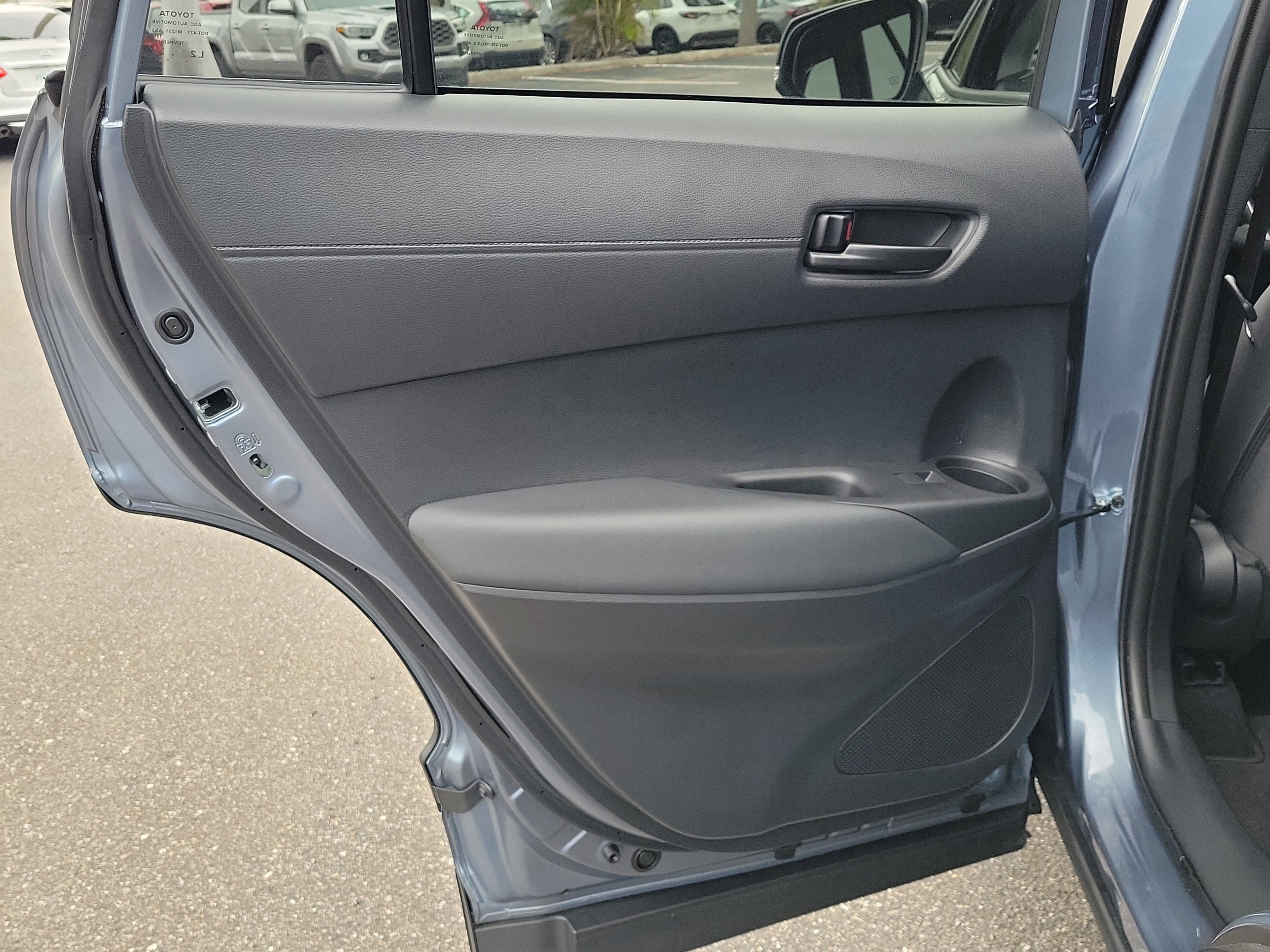 Certified 2025 Toyota Corolla Cross LE FWD image 13