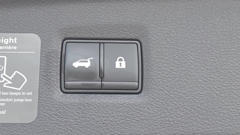Certified 2024 INFINITI QX50 Sport AWD/4WD image 39