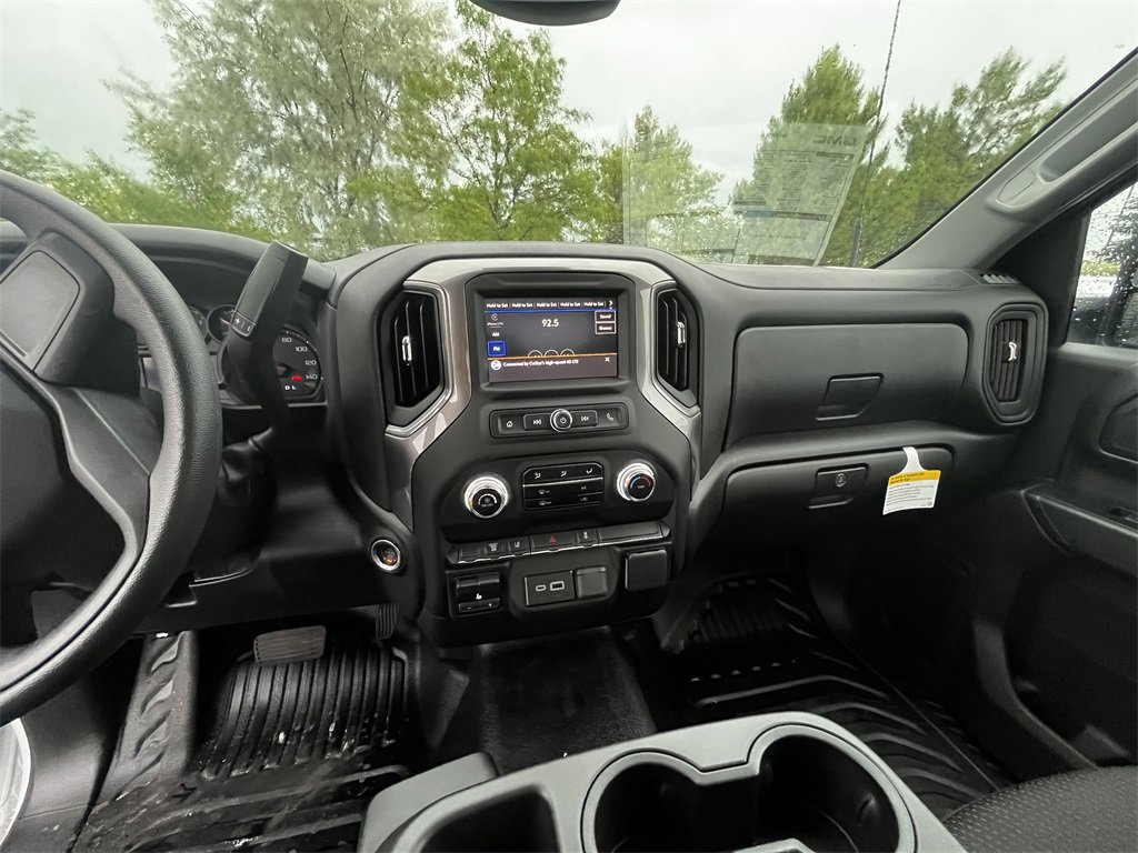 New 2025 GMC Sierra 3500 Pro w/ Convenience Package image 10