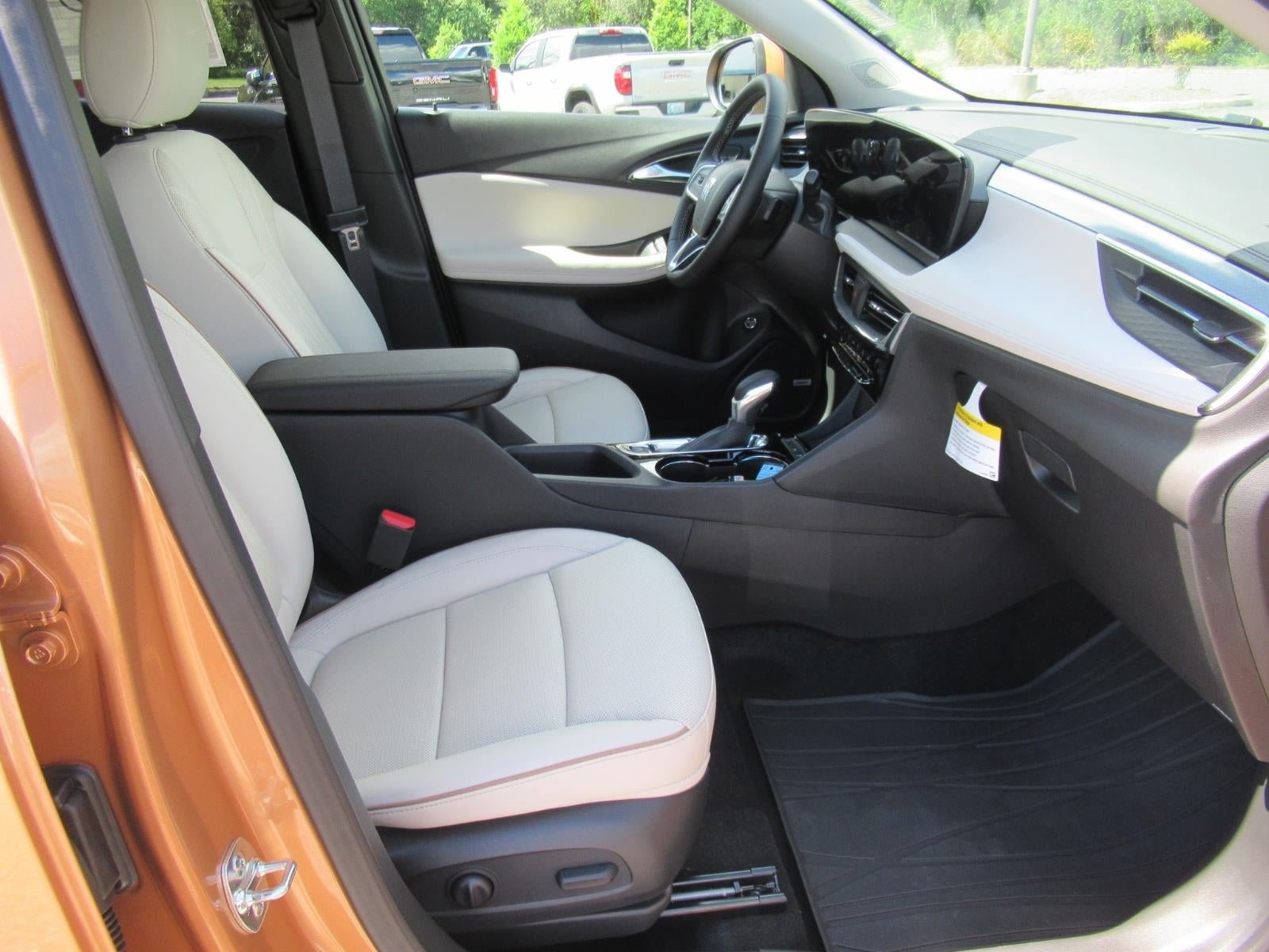 New 2026 Buick Encore GX Avenir w/ Avenir Technology Package FWD image 10