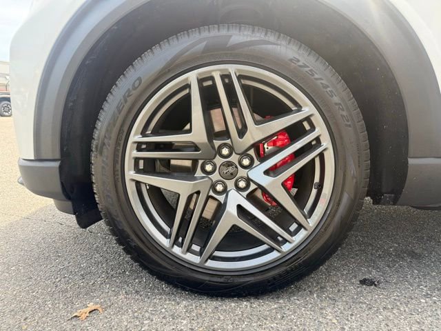 Used 2025 Ford Explorer ST w/ Sun And Sound Package image 12