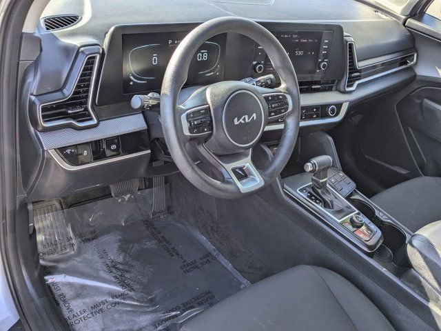 Used 2025 Kia Sportage LX image 17