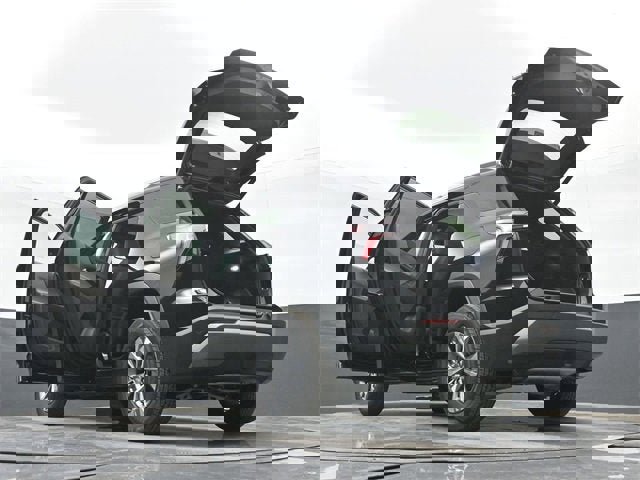 New 2026 Chevrolet Equinox LT w/ Convenience Package II image 55