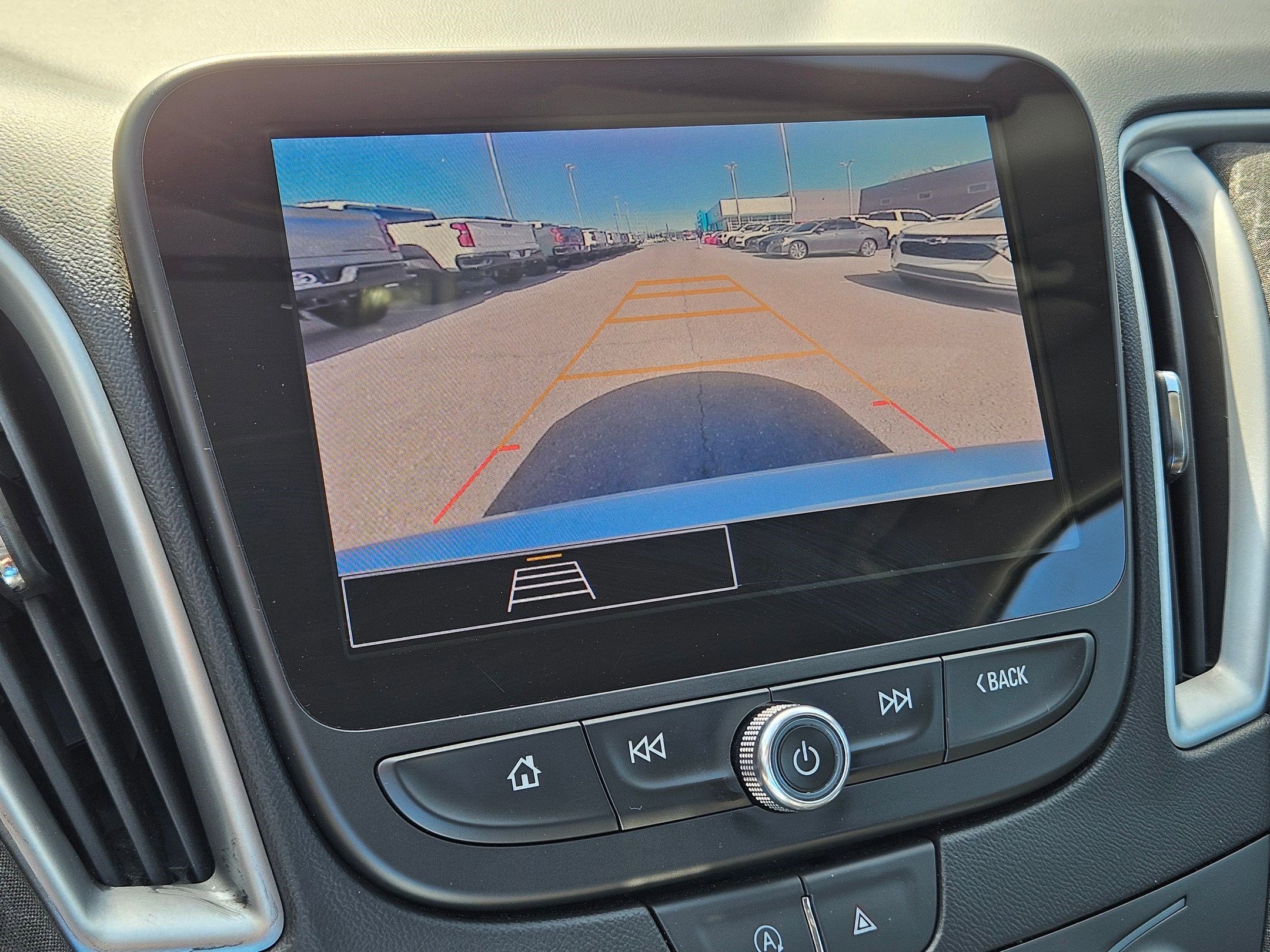 Used 2023 Chevrolet Malibu LT w/ Driver Confidence Package FWD image 21