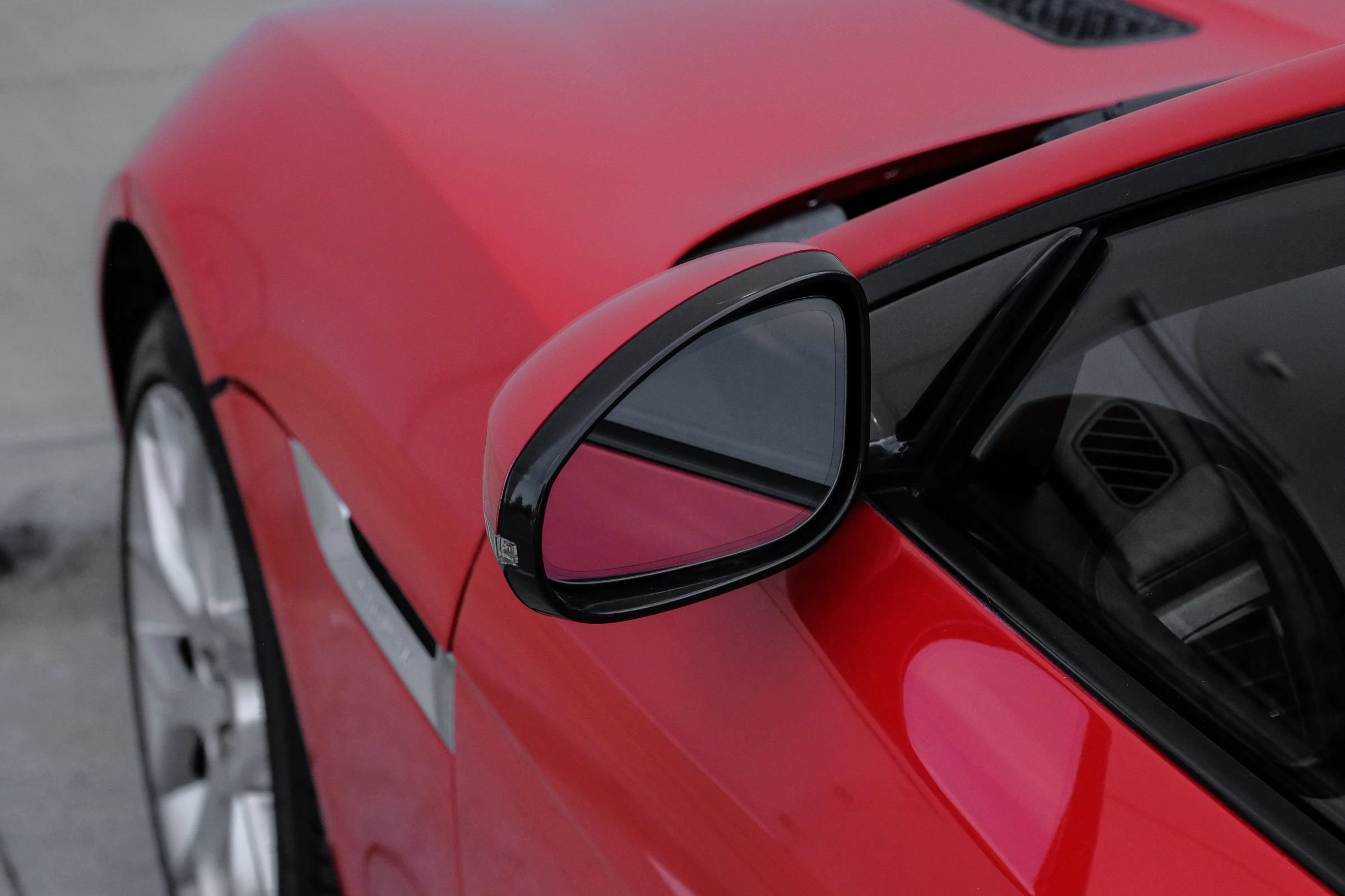 Used 2014 Jaguar F-TYPE Convertible RWD image 38
