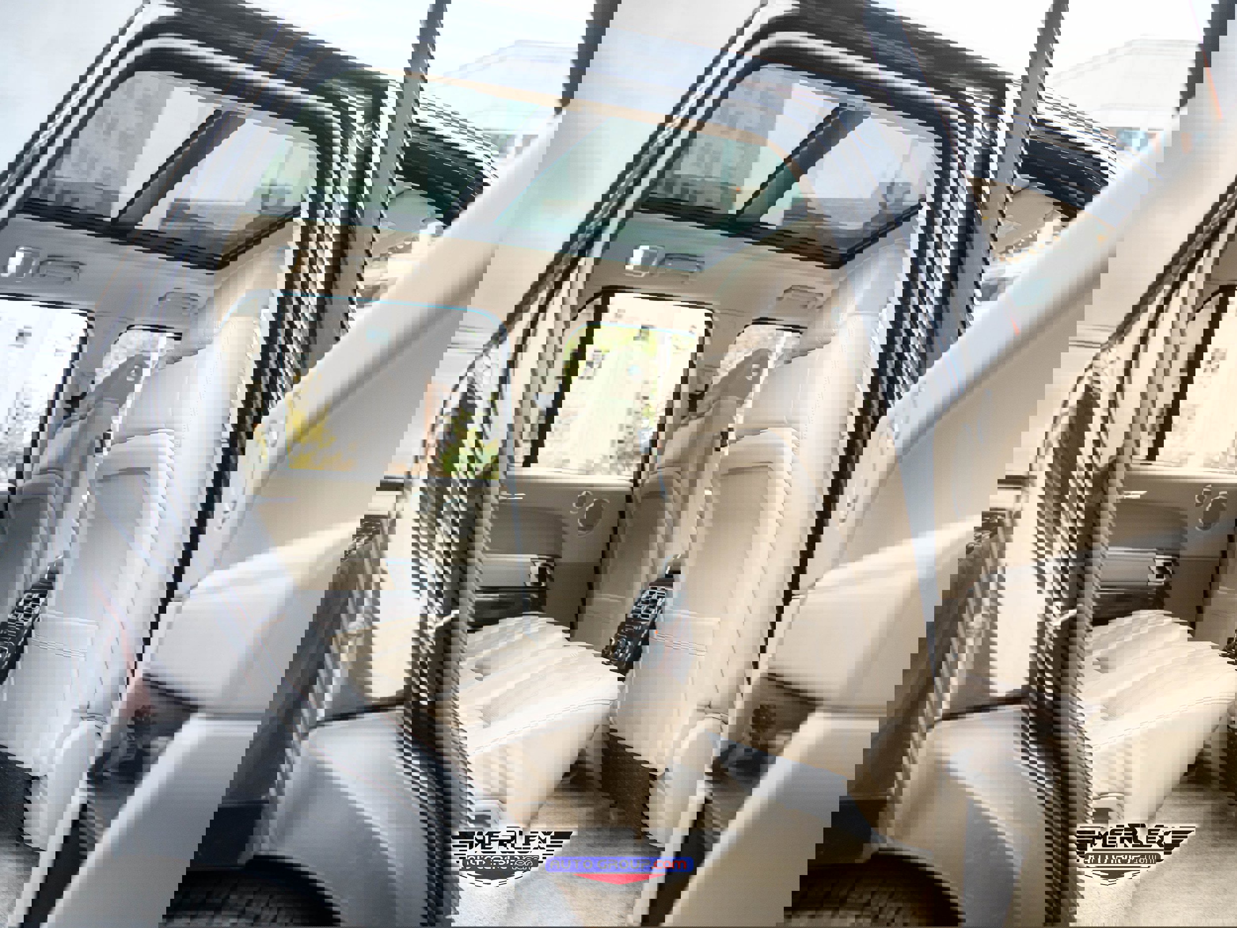 Used 2017 Land Rover Range Rover Supercharged image 19