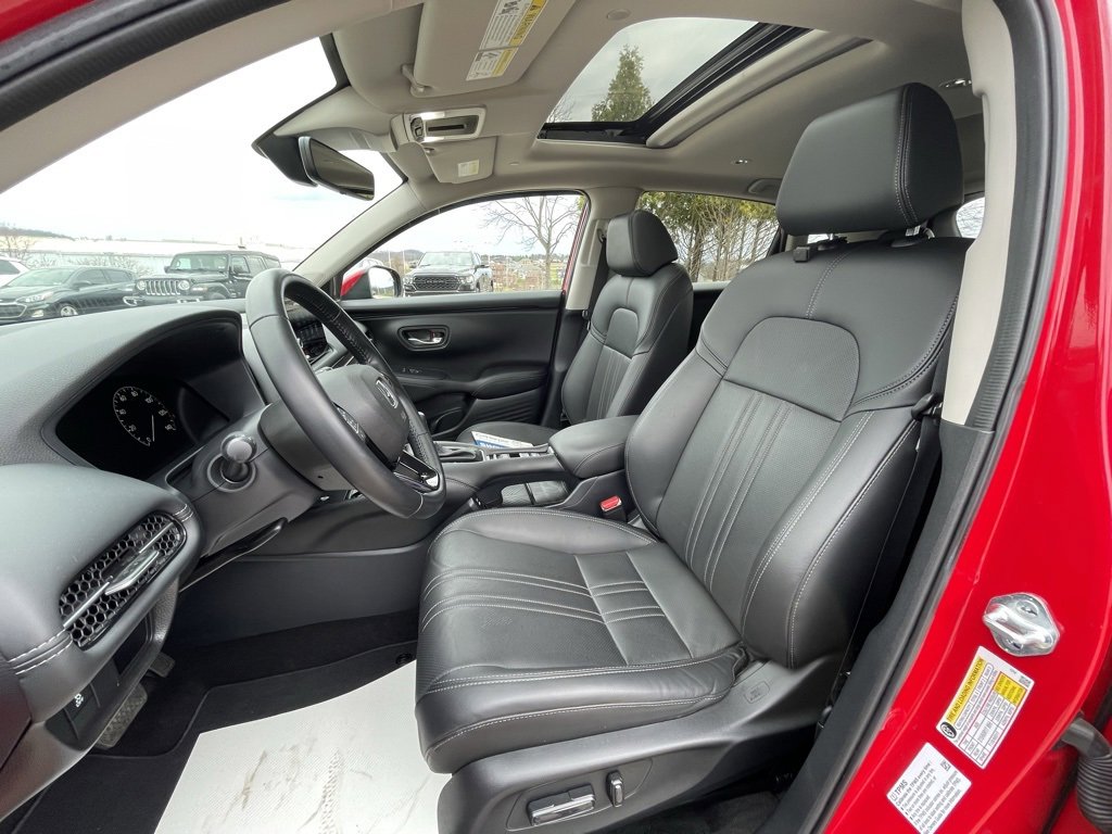 Used 2025 Honda HR-V EX-L image 23