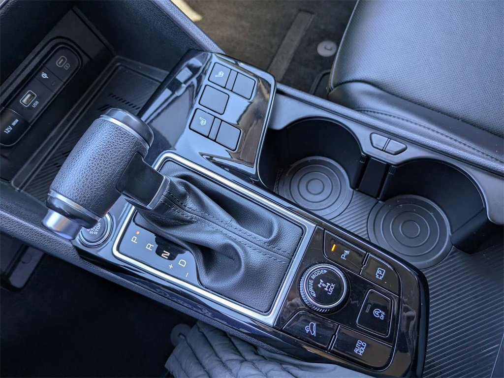 Used 2024 Kia Sportage EX image 29