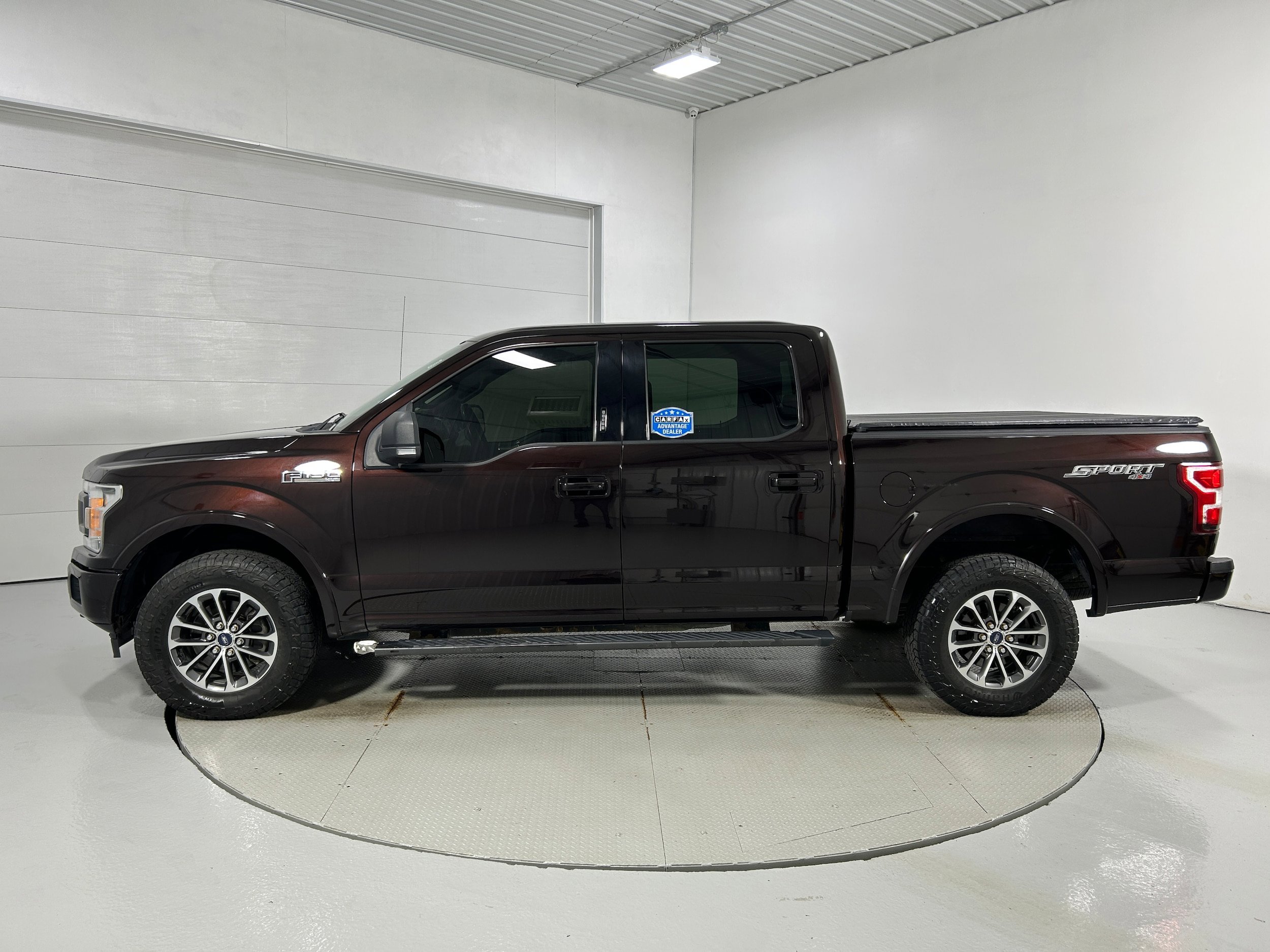 Used 2018 Ford F150 XLT w/ Equipment Group 302A Luxury AWD/4WD image 21