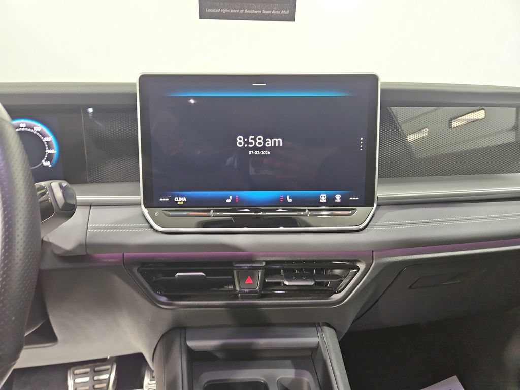 Certified 2025 Volkswagen Tiguan SE R-Line AWD/4WD image 20