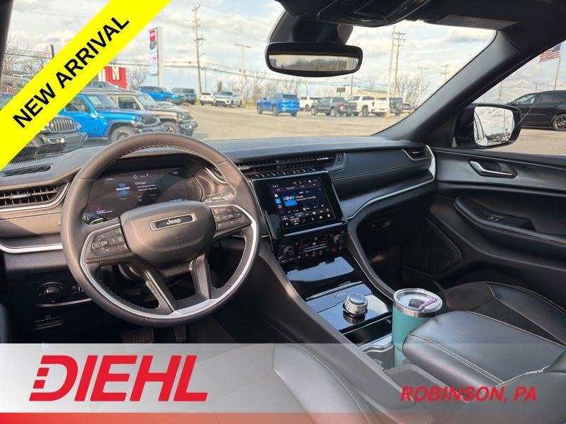 Certified 2023 Jeep Grand Cherokee Altitude image 10