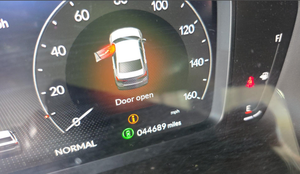 Used 2023 Honda Civic Touring image 13