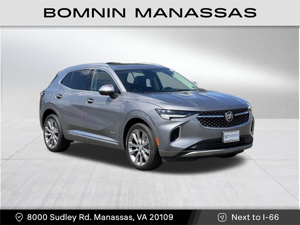 Used 2022 Buick Envision Avenir w/ Technology Package II AWD/4WD image 2