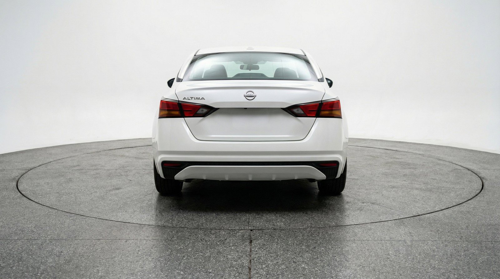 Used 2025 Nissan Altima 2.5 SV FWD image 7