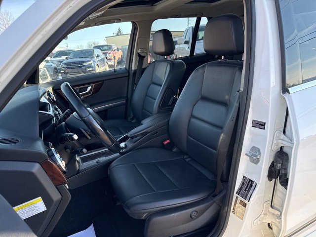 Used 2013 Mercedes-Benz GLK 350 4MATIC image 2