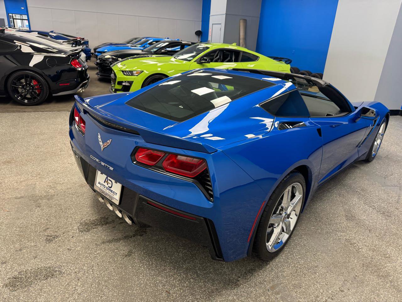 Used 2015 Chevrolet Corvette Stingray Coupe w/ 2LT Preferred Equipment Group image 8