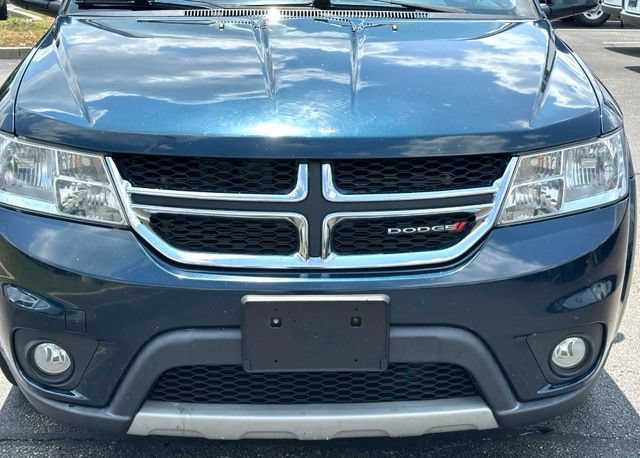 Used 2014 Dodge Journey SXT w/ Flexible Seating Group FWD image 4