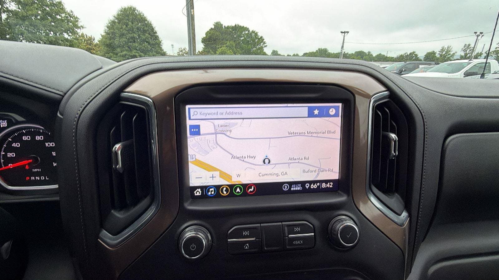 Used 2020 Chevrolet Silverado 1500 High Country w/ Technology Package AWD/4WD image 30