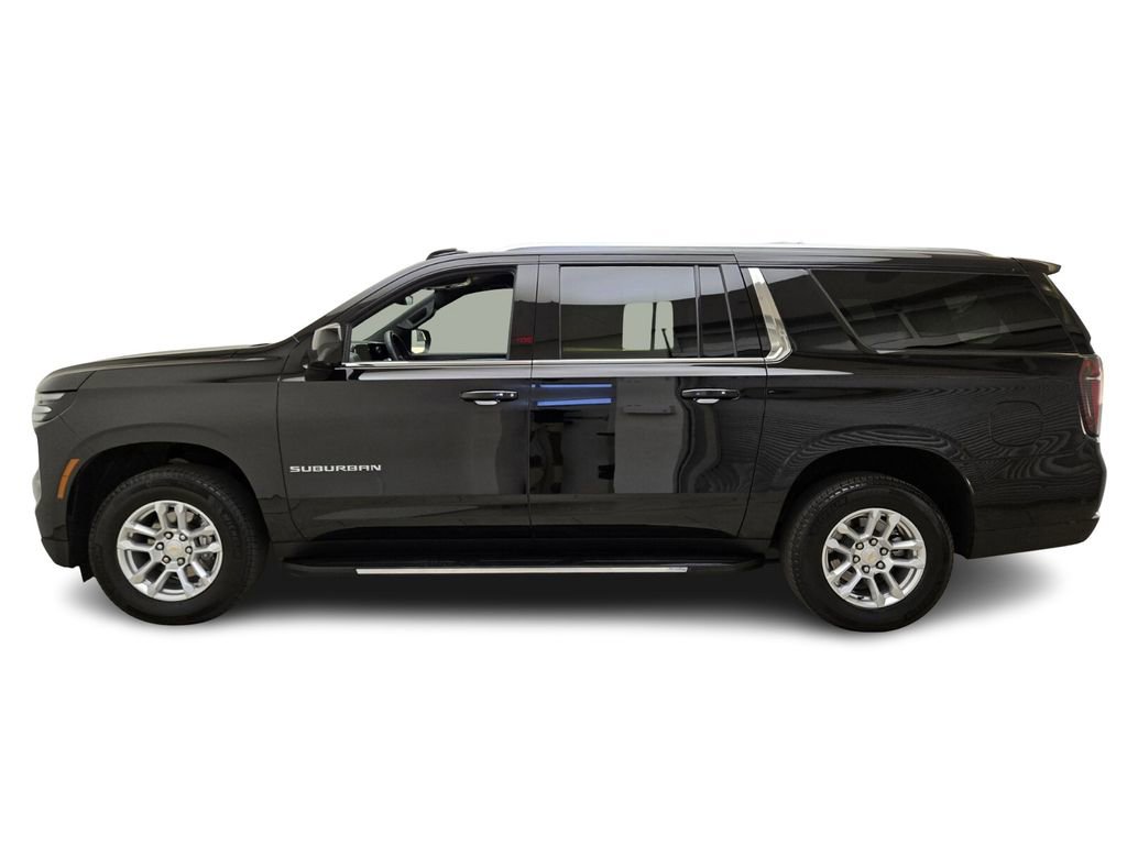 Used 2025 Chevrolet Suburban LT AWD/4WD image 12