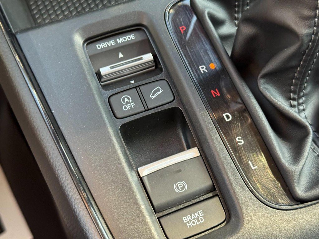Used 2025 Honda CR-V EX image 22