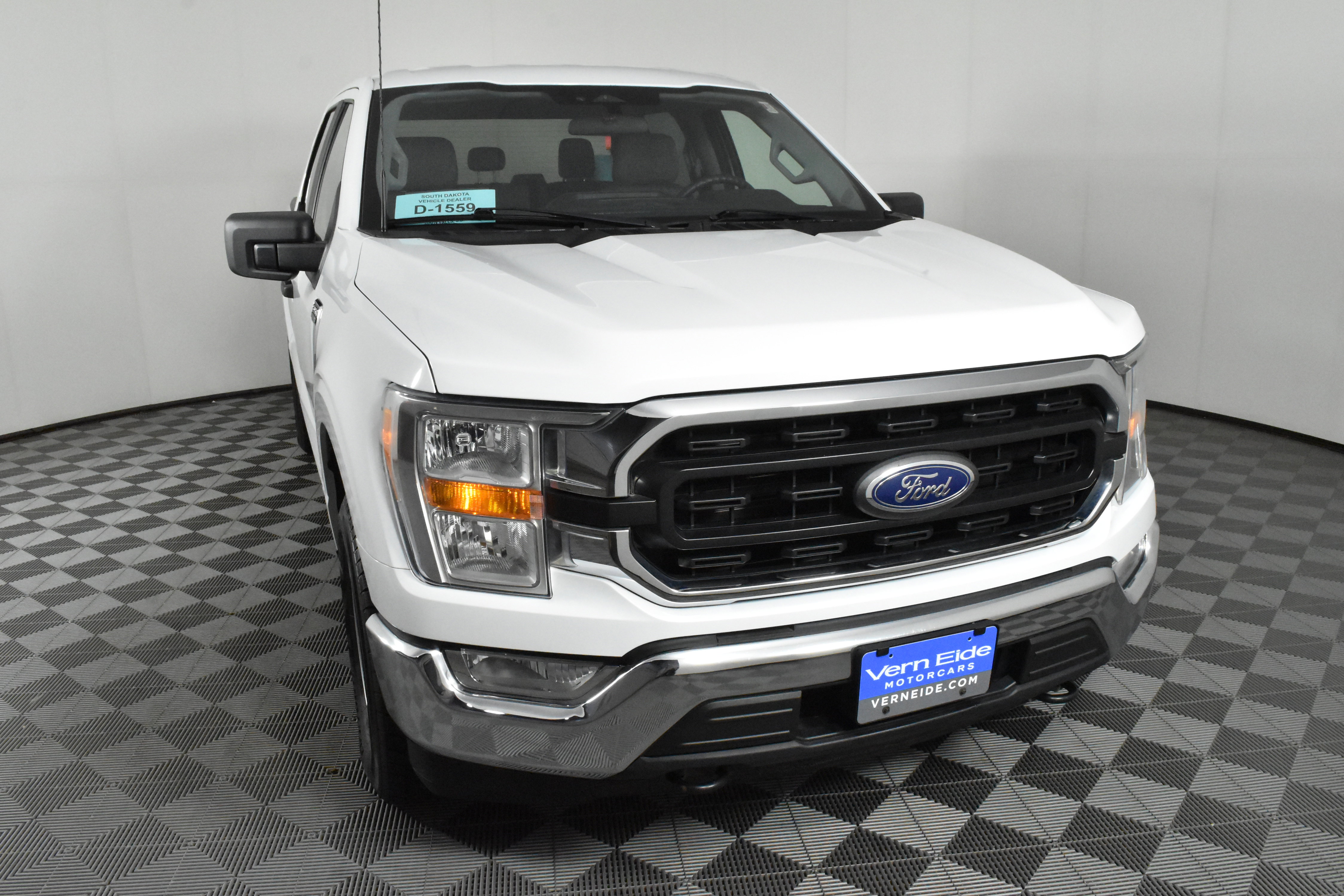 Used 2022 Ford F150 XLT image 3