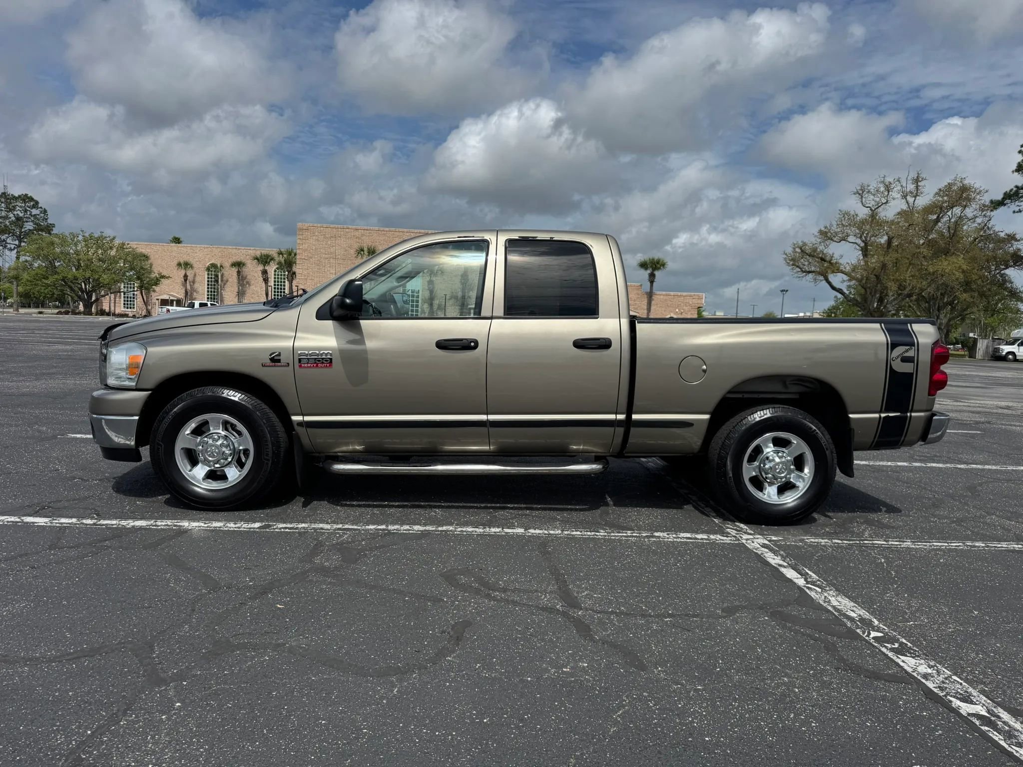 Used 2008 Dodge Ram 3500 Truck SLT w/ Popular Equipment Group RWD image 9