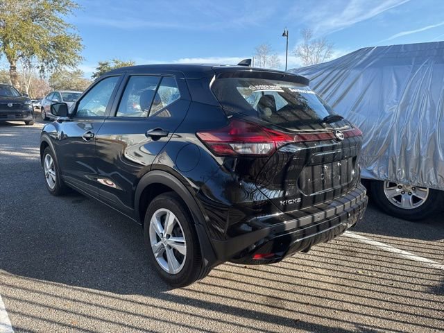 Used 2024 Nissan Kicks S image 7