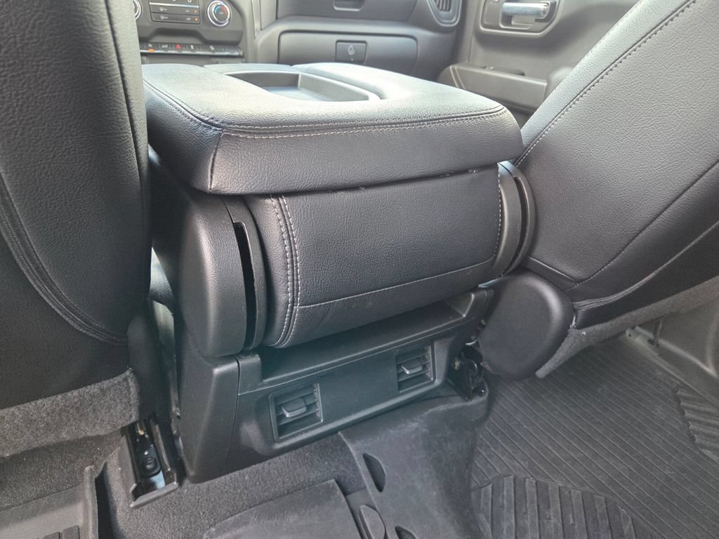 Certified 2023 Chevrolet Silverado 1500 Custom Trail Boss w/ LPO, Dark Essentials Package AWD/4WD image 8