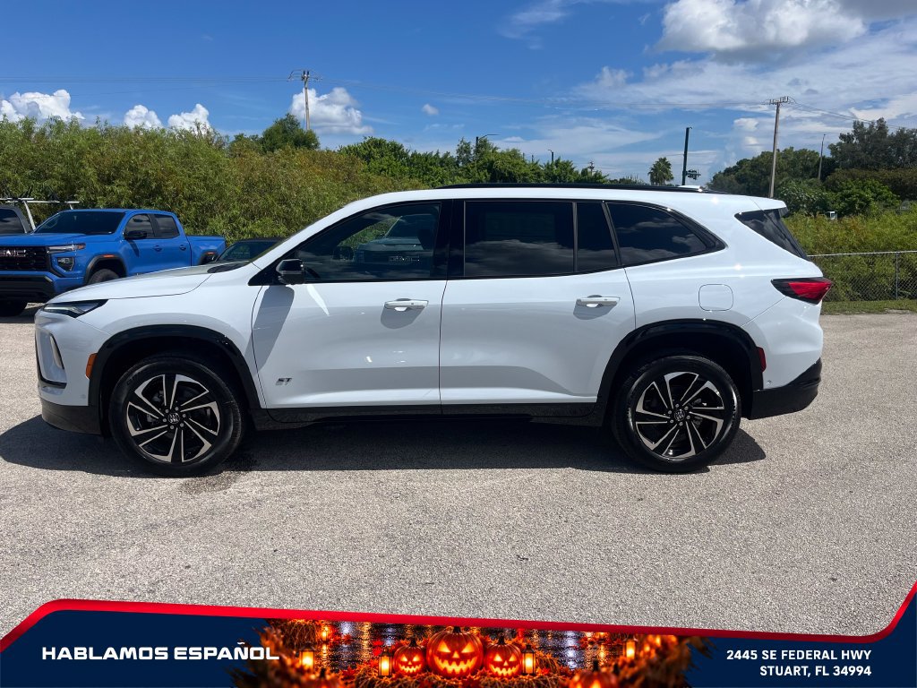 New 2027 Buick Enclave Sport Touring w/ Super Cruise Package FWD image 8